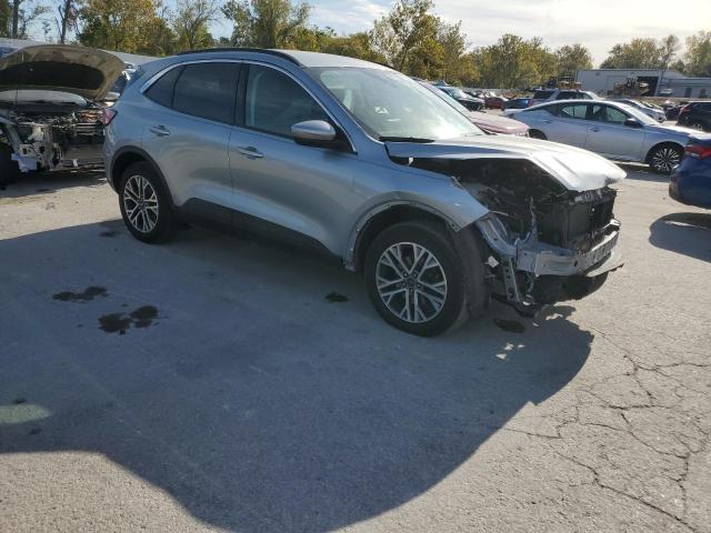 Photo 4 from auction – 2022 FORD ESCAPE SEL with VIN 1FMCU9H63NUB94498
