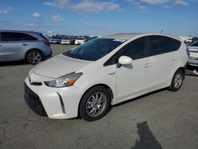 Photo 1 from auction – 2016 TOYOTA PRIUS V with VIN JTDZN3EU3GJ049090