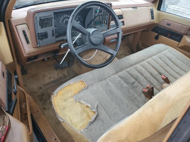 Photo 8 from auction – 1989 CHEVROLET GMT-400 C2 with VIN 1GCFC24K2KE124186