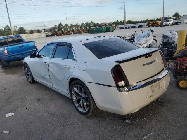 Photo 2 from auction – 2014 CHRYSLER 300 with VIN 2C3CCAAG9EH335979