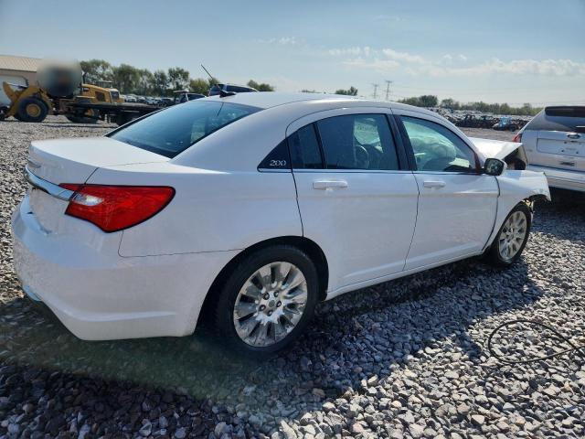 Photo 3 from auction – 2012 CHRYSLER 200 LX with VIN 1C3CCBABXCN145381