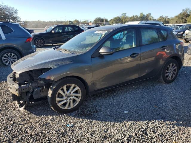 MAZDA 3 I 2013 with VIN JM1BL1L70D1734801 - Photo from auction
