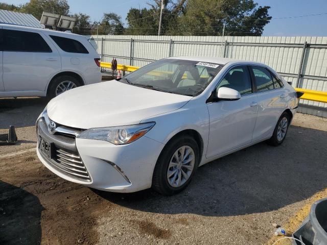 TOYOTA CAMRY LE 2015 with VIN 4T4BF1FK2FR509290 - Photo from auction
