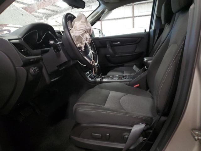 Photo 7 from auction – 2017 CHEVROLET TRAVERSE L with VIN 1GNKRGKD7HJ115442