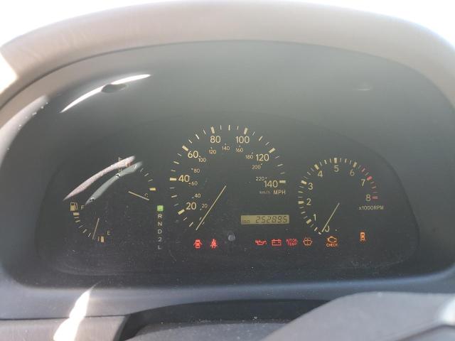 Photo 9 from auction – 2000 LEXUS RX 300 with VIN JT6HF10U6Y0163670