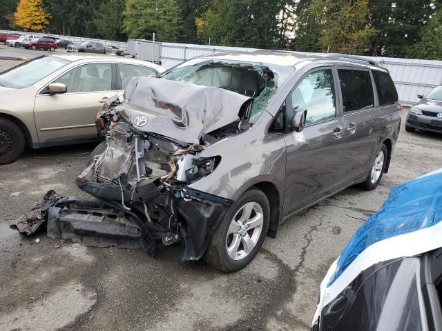Photo 1 from auction – 2014 TOYOTA SIENNA LE with VIN 5TDKK3DC6ES483247