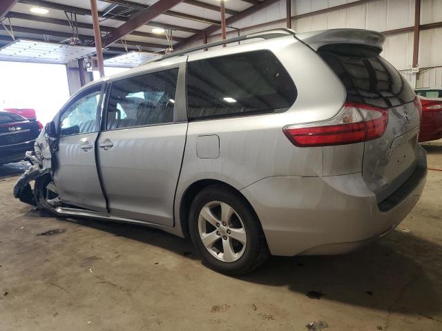 Photo 2 from auction – 2015 TOYOTA SIENNA LE with VIN 5TDKK3DC9FS583344