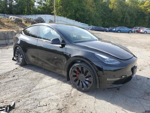 Photo 4 from auction – 2024 TESLA MODEL Y with VIN 7SAYGDEFXRA303451