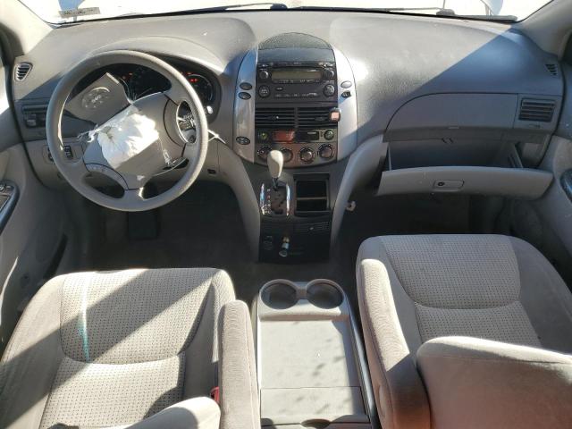 Photo 8 from auction – 2010 TOYOTA SIENNA CE with VIN 5TDKK4CCXAS305312