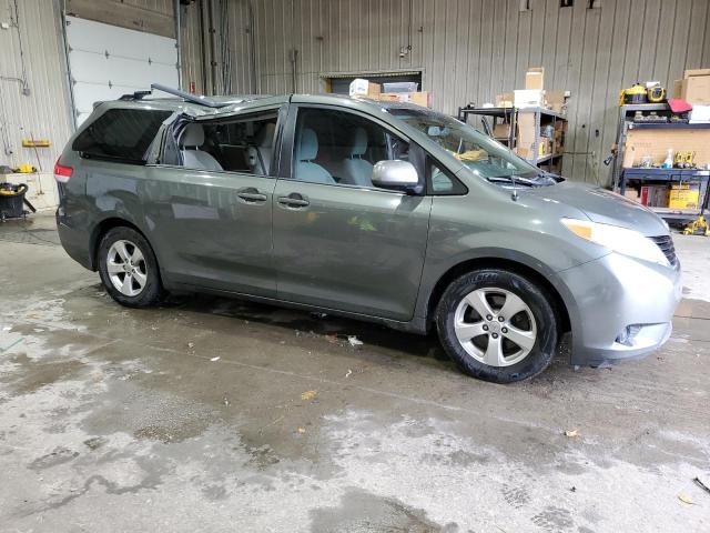 Photo 4 from auction – 2013 TOYOTA SIENNA LE with VIN 5TDKK3DC8DS336734