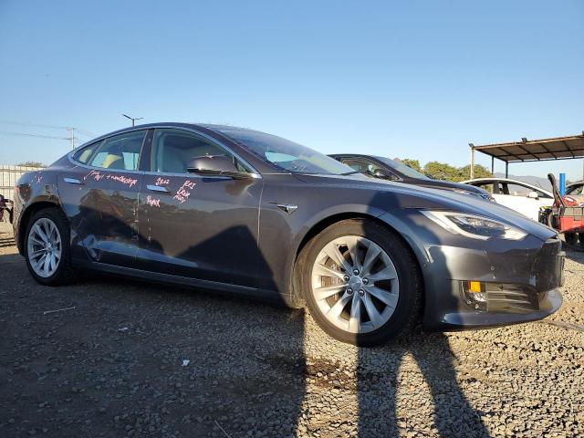 Photo 4 from auction – 2017 TESLA MODEL S with VIN 5YJSA1E25HF199405