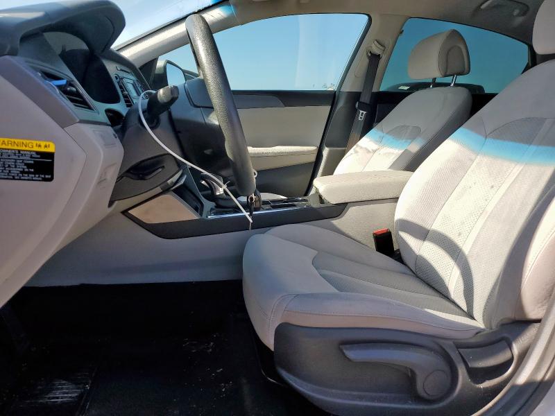Photo 7 from auction – 2017 HYUNDAI SONATA SE with VIN 5NPE24AF6HH514766