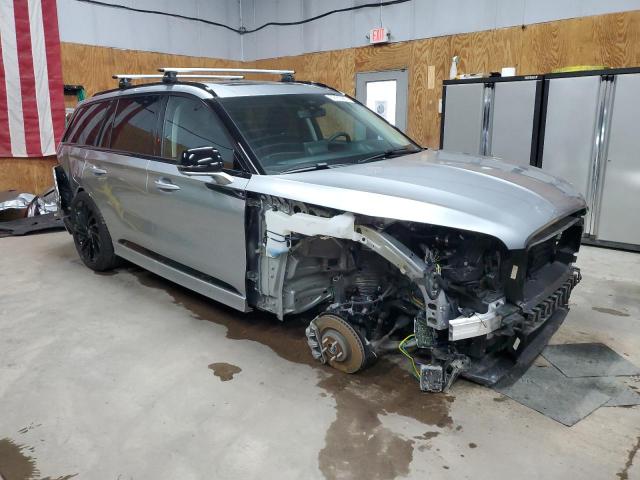 Photo 4 from auction – 2024 LINCOLN AVIATOR RE with VIN 5LM5J7XC5RGL00898