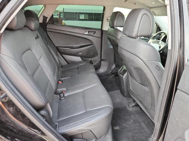 Photo 10 from auction – 2017 HYUNDAI TUCSON LIM with VIN KM8J33A4XHU381399