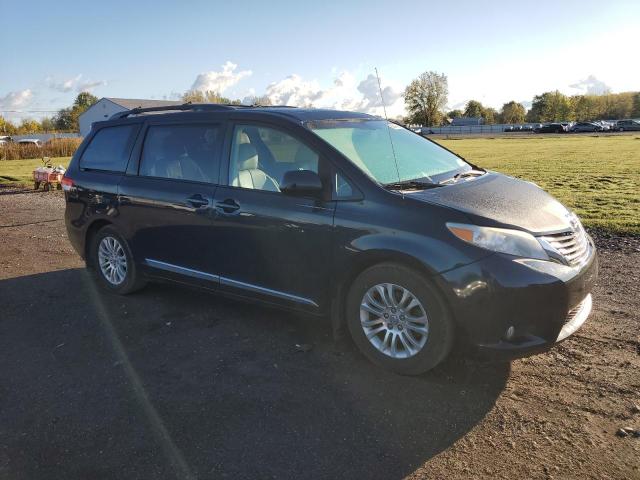 Photo 4 from auction – 2012 TOYOTA SIENNA XLE with VIN 5TDYK3DC5CS245235