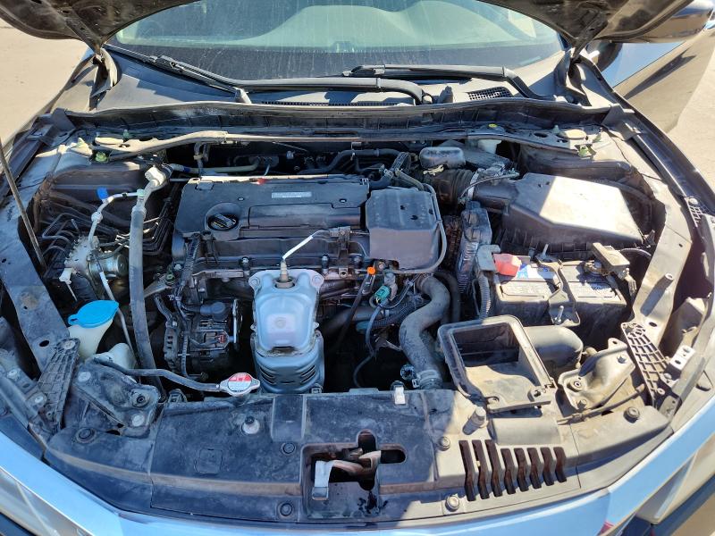 Photo 11 from auction – 2017 HONDA ACCORD with VIN 1HGCR2F55HA200400