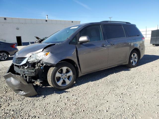 TOYOTA SIENNA LE 2014 with VIN 5TDKK3DC1ES506899 - Photo from auction