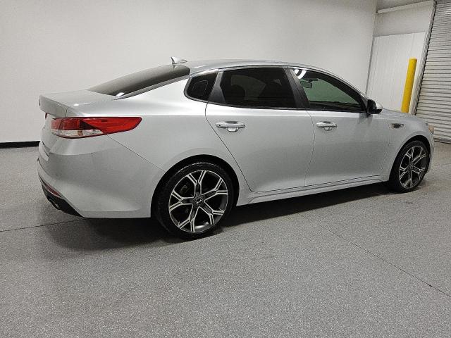 Photo 3 from auction – 2018 KIA OPTIMA LX with VIN 5XXGT4L37JG200330