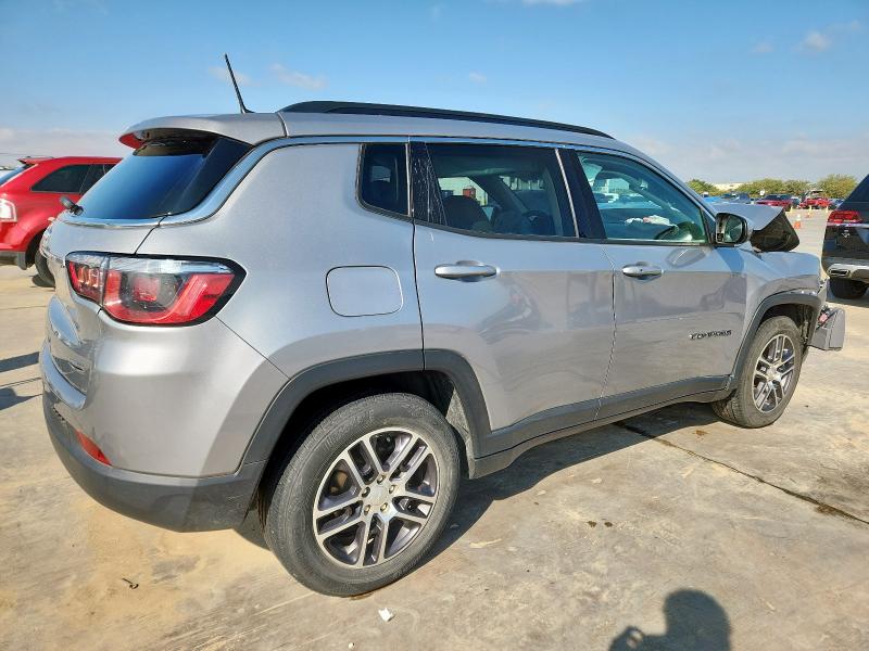 Photo 3 from auction – 2018 JEEP COMPASS LA with VIN 3C4NJCBB9JT487612
