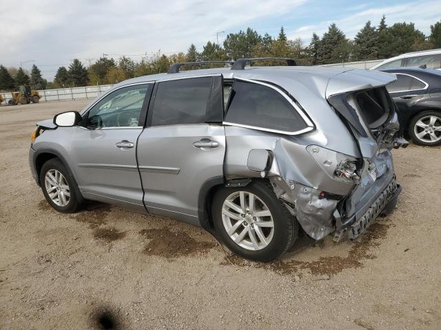 Photo 2 from auction – 2015 TOYOTA HIGHLANDER with VIN 5TDBKRFH1FS117502