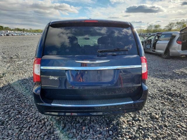 Photo 6 from auction – 2015 CHRYSLER TOWN & COU with VIN 2C4RC1CG2FR531714