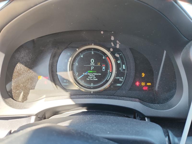 Photo 9 from auction – 2019 LEXUS IS 300 with VIN JTHBA1D29K5092138