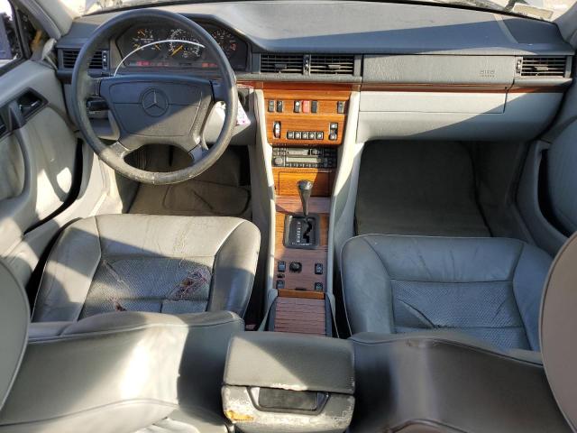 Foto 8 de la subasta – 1995 MERCEDES-BENZ E 320 BASE con VIN WDBEA32E9SC224980