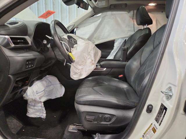 Photo 7 from auction – 2021 TOYOTA HIGHLANDER with VIN 5TDFZRBH2MS095073