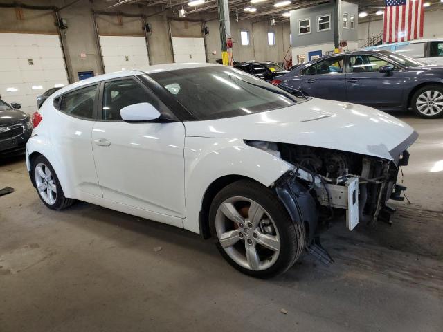 Photo 4 from auction – 2013 HYUNDAI VELOSTER with VIN KMHTC6AD1DU094831