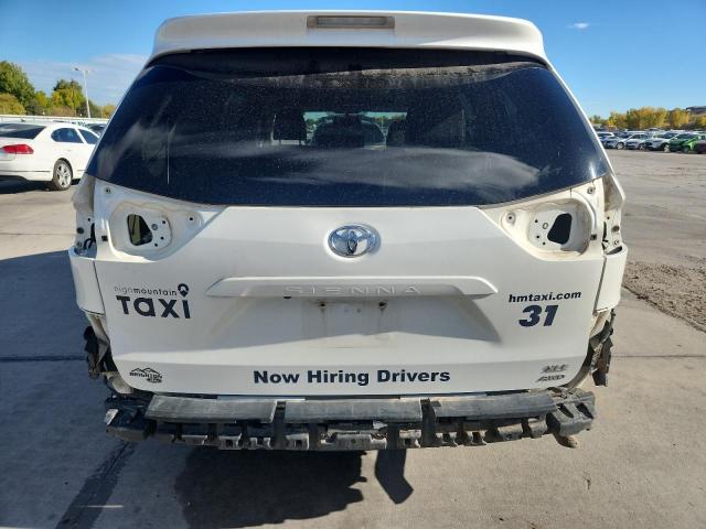 Photo 6 from auction – 2017 TOYOTA SIENNA XLE with VIN 5TDDZ3DC6HS173396