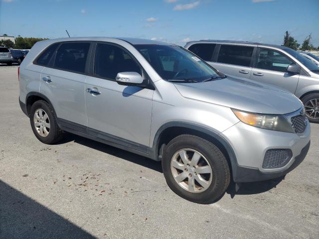 Photo 4 from auction – 2011 KIA SORENTO BA with VIN 5XYKT3A11BG184094