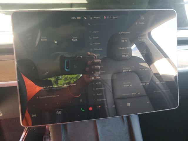 Zdjęcie 9 z aukcji – 2023 TESLA MODEL Y z VIN 7SAYGDEE5PA162776