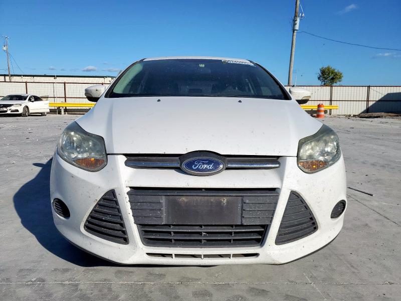 Photo 5 from auction – 2014 FORD FOCUS SE with VIN 1FADP3K25EL198924
