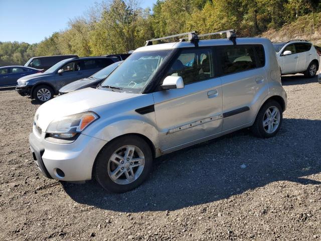 KIA SOUL 2010 with VIN KNDJT2A23A7105387 - Photo from auction