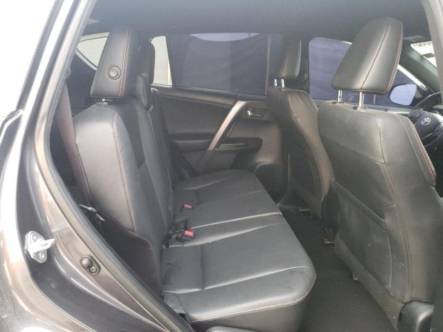 Photo 11 from auction – 2016 TOYOTA RAV4 SE with VIN JTMJFREVXGJ060500
