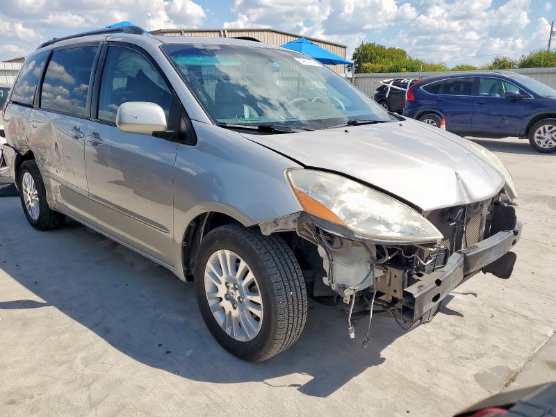 Photo 4 from auction – 2010 TOYOTA SIENNA XLE with VIN 5TDYK4CC9AS342491