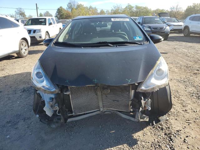 Photo 5 from auction – 2015 TOYOTA PRIUS C with VIN JTDKDTB36F1113976