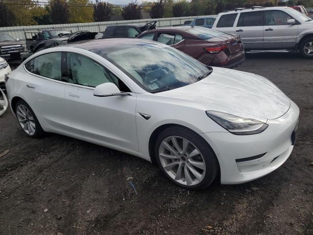 Photo 4 from auction – 2018 TESLA MODEL 3 with VIN 5YJ3E1EB6JF135209