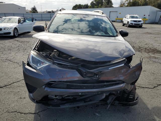 Photo 5 from auction – 2017 TOYOTA RAV4 LE with VIN JTMBFREV8HJ167843