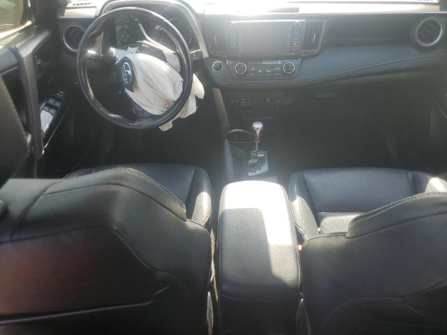 Photo 8 from auction – 2018 TOYOTA RAV4 with VIN JTMDFREV3JD227847