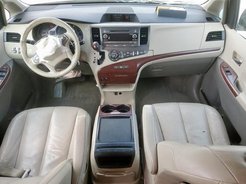 Photo 8 from auction – 2011 TOYOTA SIENNA XLE with VIN 5TDYK3DC5BS047284
