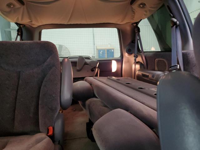 Photo 10 from auction – 2000 CHRYSLER TOWN & COU with VIN 1C4GP44G0YB735442