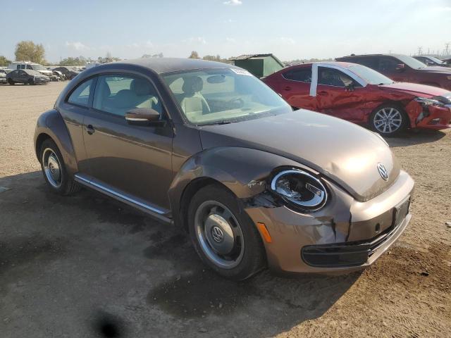 Photo 4 from auction – 2012 VOLKSWAGEN BEETLE with VIN 3VWJX7AT0CM661768