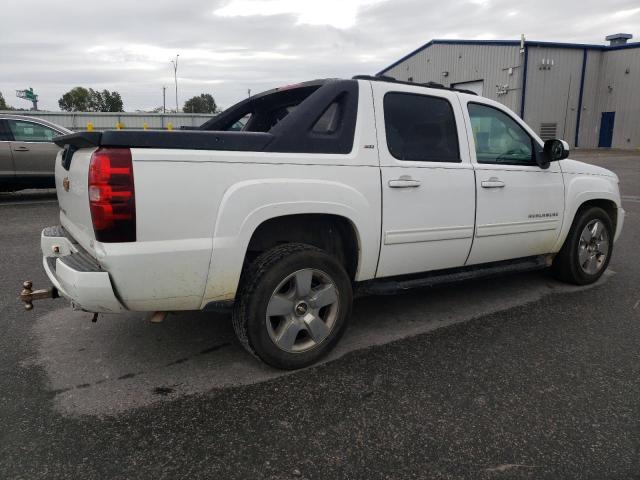 Photo 3 from auction – 2012 CHEVROLET AVALANCHE with VIN 3GNMCFE01CG295542
