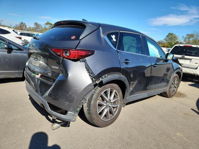 Photo 3 from auction – 2017 MAZDA CX-5 GRAND with VIN JM3KFBDL1H0193429