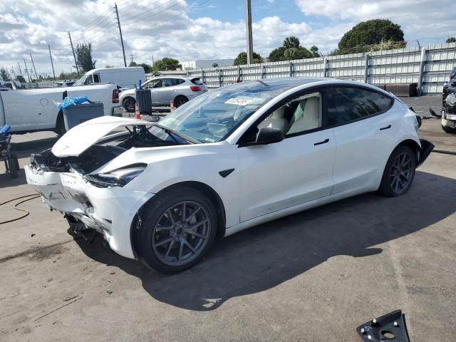 TESLA MODEL 3 2022 with VIN 5YJ3E1EB0NF198165 - Photo from auction