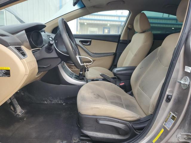 Photo 7 from auction – 2012 HYUNDAI ELANTRA GL with VIN 5NPDH4AE4CH109693