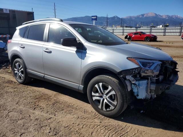 Photo 4 from auction – 2018 TOYOTA RAV4 LE with VIN 2T3BFREV7JW717735