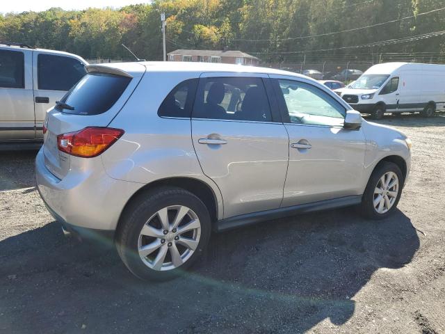 Zdjęcie 3 z aukcji – 2013 MITSUBISHI OUTLANDER z VIN 4A4AR4AU7DE013882