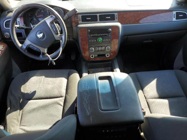 Photo 8 from auction – 2011 CHEVROLET TAHOE with VIN 1GNSCAE04BR238552